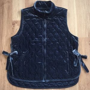 ✨Banana Republic Velvet Vest✨